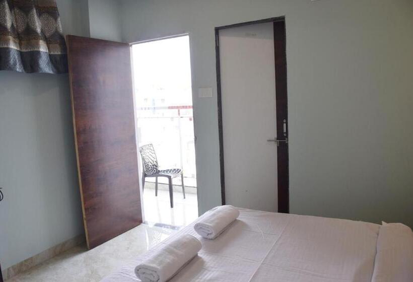 فندق Shankar Residency, Akkalkot