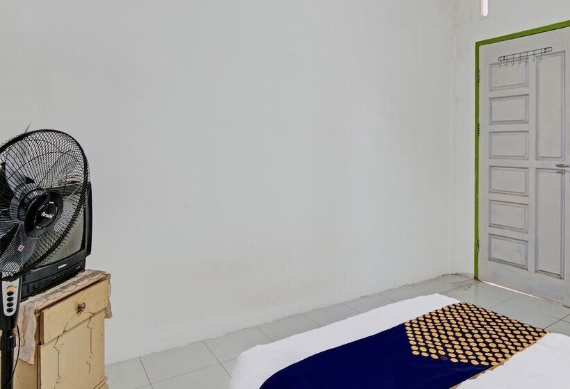 فندق Spot On 91950 Guest House Teknong Syariah