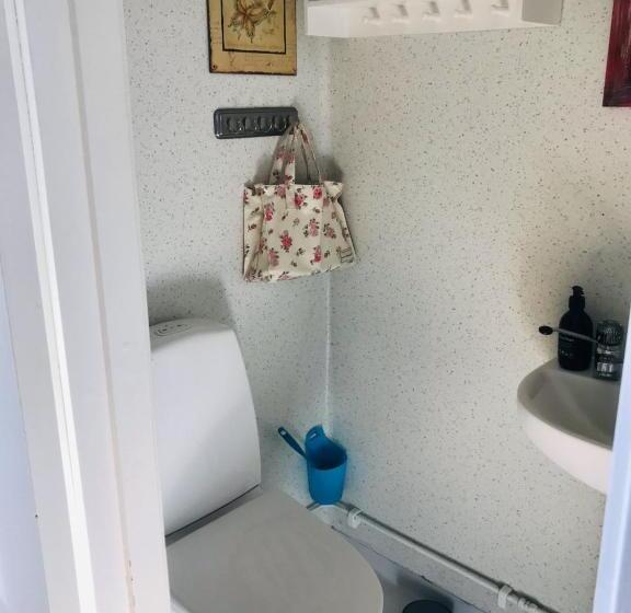 בית מלון כפרי övraby Stuga