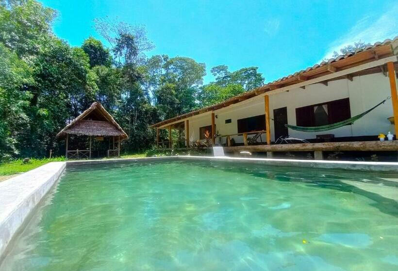 فندق Wandari Lodge