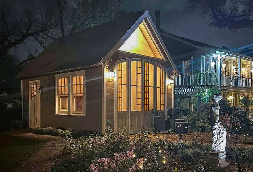 Marguerite Bed And Breakfast