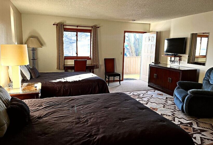 فندق على الطريق Furnas County Lodging