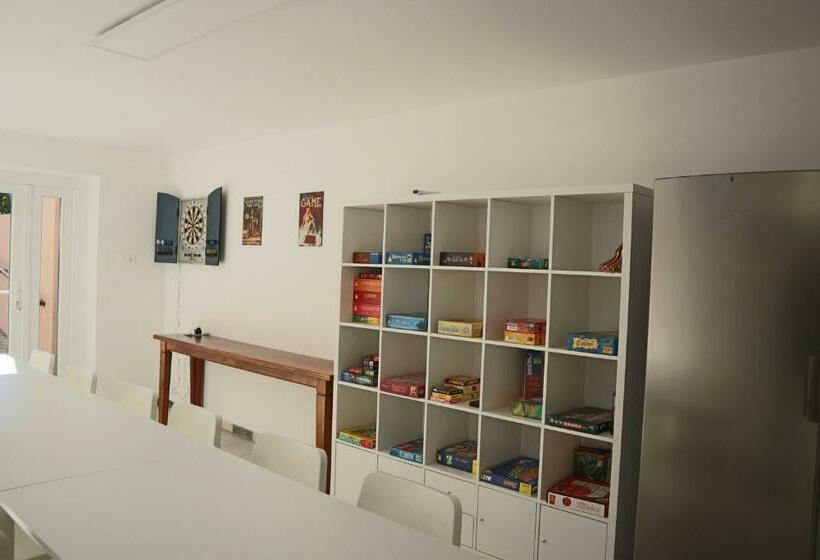 膳宿费 Memory Vendégház