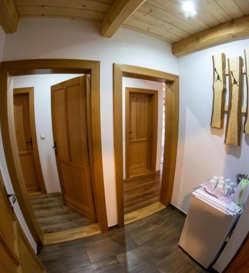 膳宿费 Penzión Skorušina