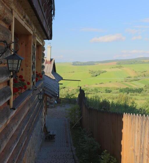 膳宿费 Penzión Skorušina