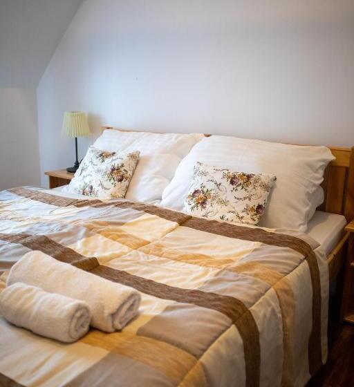 膳宿费 Penzión Skorušina