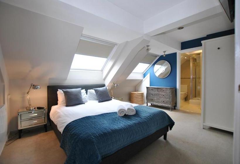 The Courtyard 2 Bedroom Apartments In Central Windsor With Parking