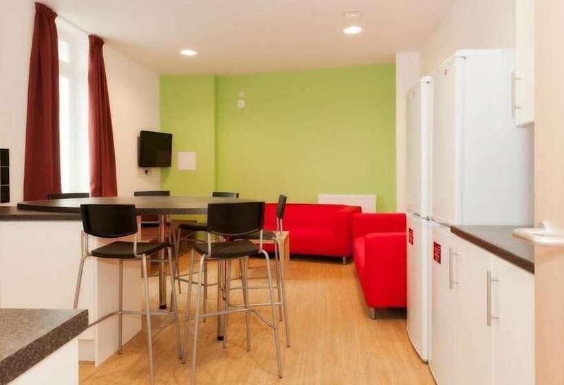 هاستل Destiny Student Cowgate   Campus Accommodation