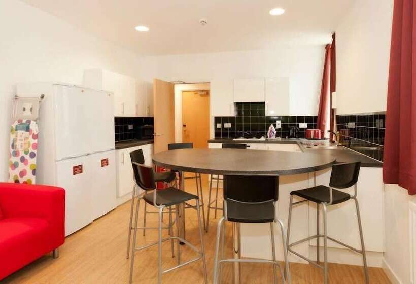 هاستل Destiny Student Cowgate   Campus Accommodation