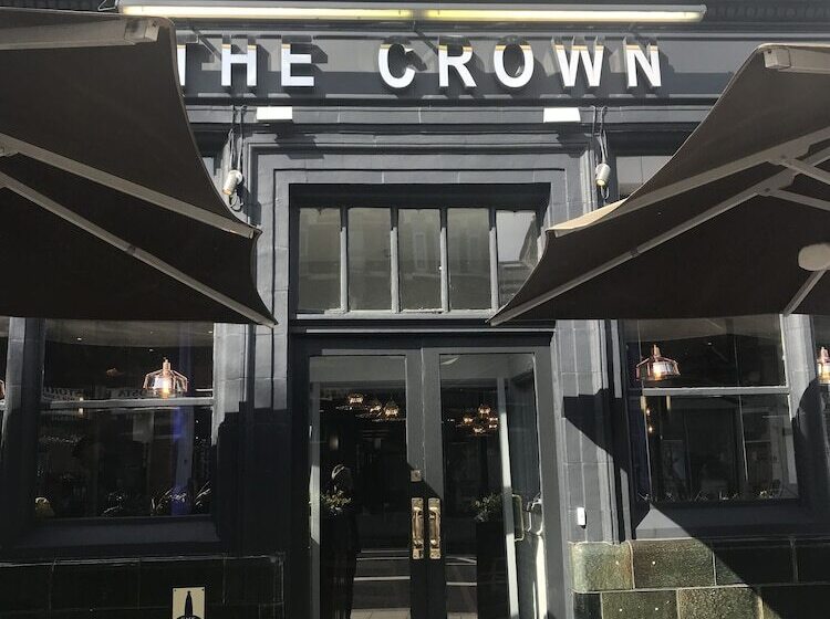 호스텔 Publove @ The Crown Battersea