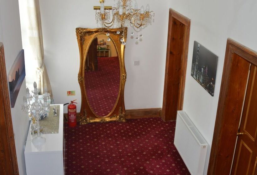 Bed and Breakfast Abbey House