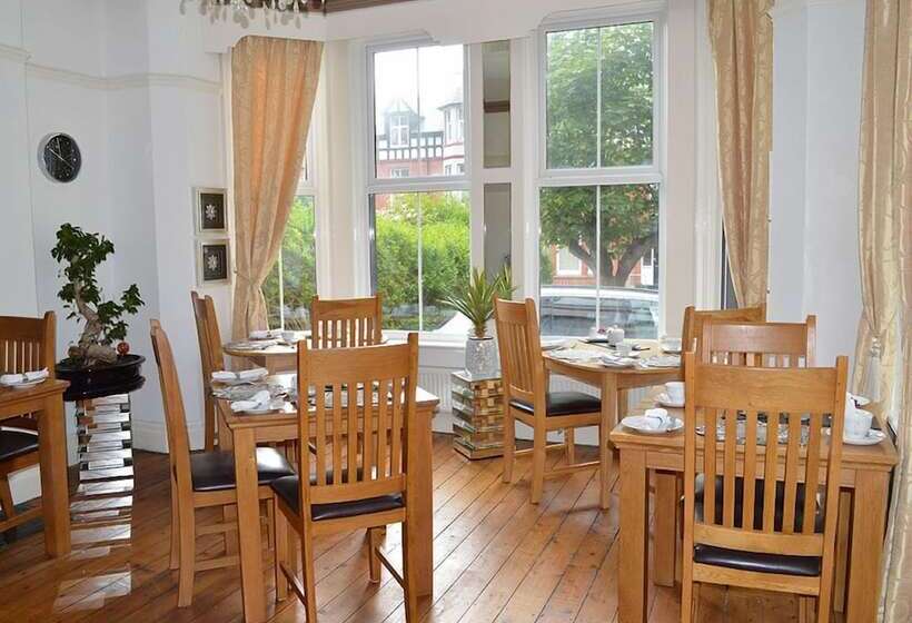 Bed and Breakfast Abbey House