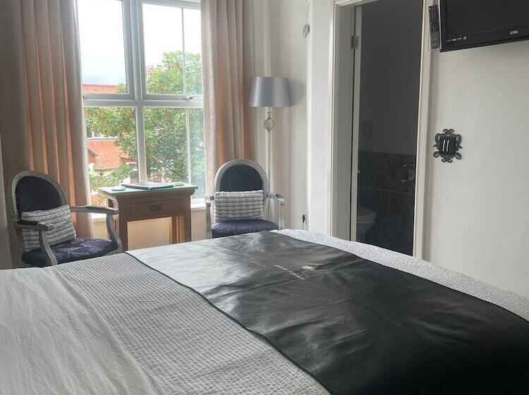 Bed and Breakfast Abbey House