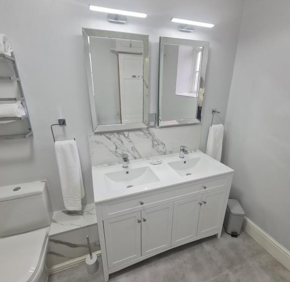 ベッドアンドブレックファースト Beaufort Lodge