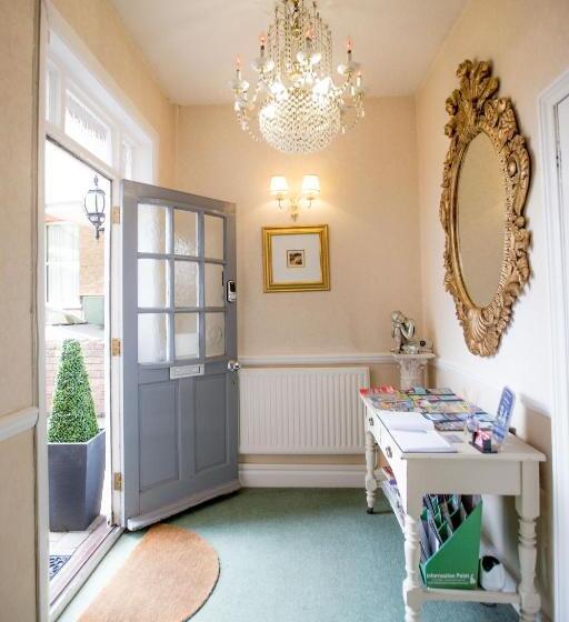 ベッドアンドブレックファースト Beaufort Lodge