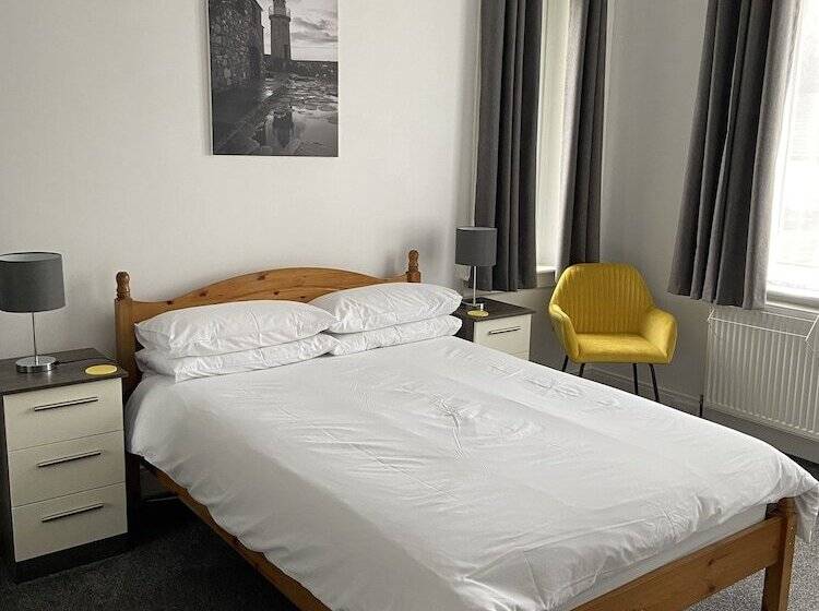 ベッドアンドブレックファースト Blinkbonnie Guest House