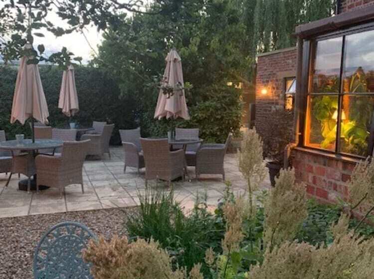 ベッドアンドブレックファースト Brickfields Farm