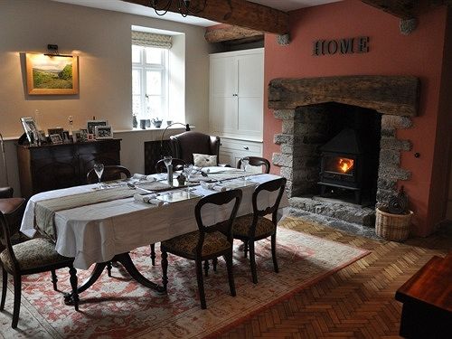مبيت وإفطار Bulleigh Barton Manor