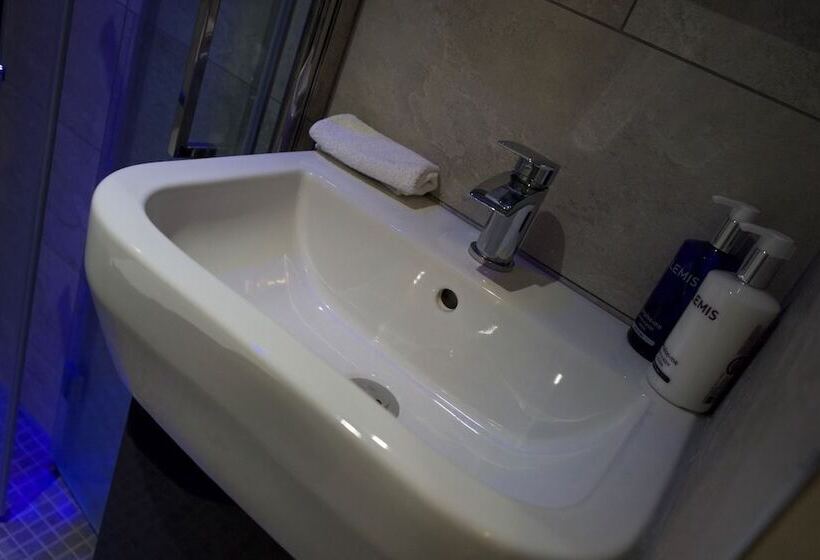 住宿加早餐 Cartref Guest House