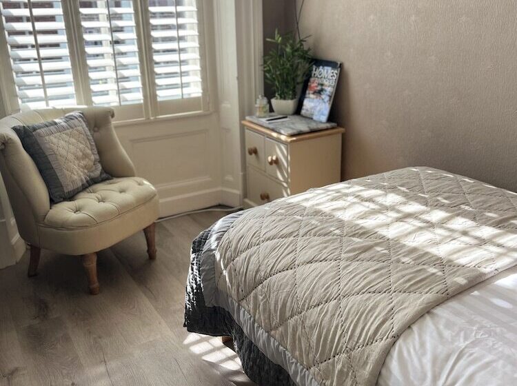 住宿加早餐 Cartref Guest House