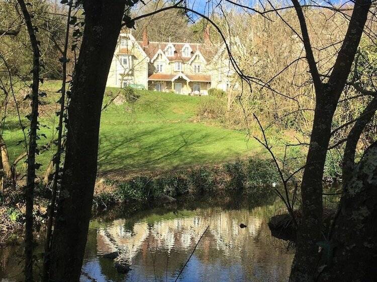 ベッドアンドブレックファースト Lisle Combe