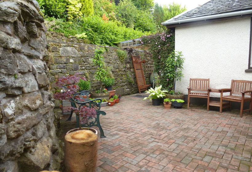 مبيت وإفطار Lochearn House