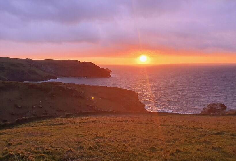 مبيت وإفطار Melorne Farm