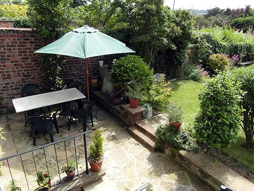 مبيت وإفطار Saint Hilda S House