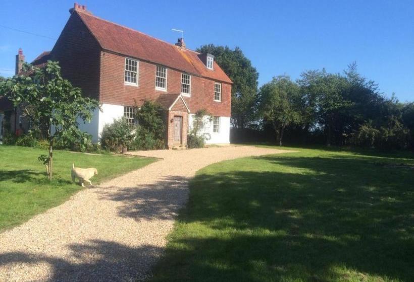 Bed and Breakfast Starnash Farmhouse