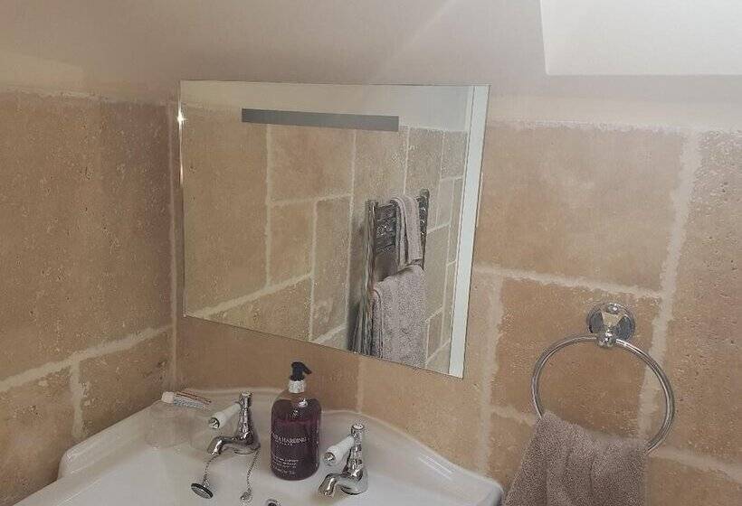 Station House Lanark Bed And Breakfast