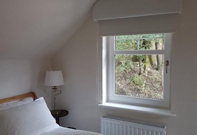 Station House Lanark Bed And Breakfast