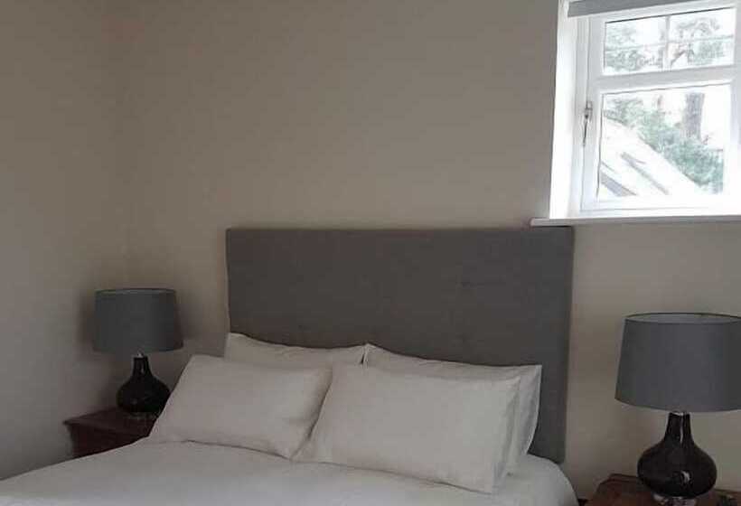 Station House Lanark Bed And Breakfast