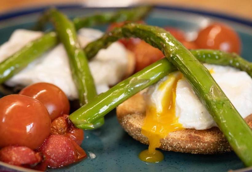 Brecks Cottage Bed And Breakfast