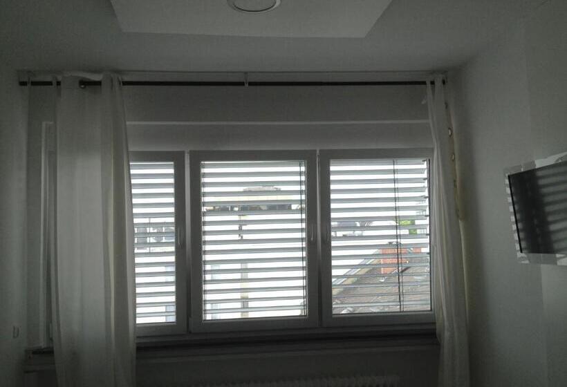 Business Hostel Wiesbaden One