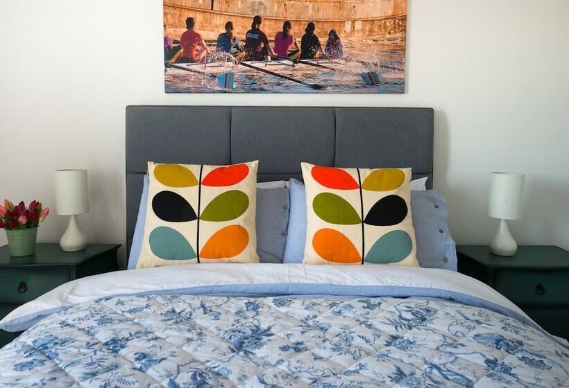 Cambridge Orchard Apartments 2 Double Bedrooms