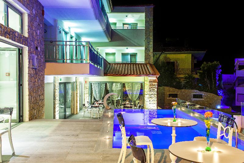 Core Hotel Polychrono