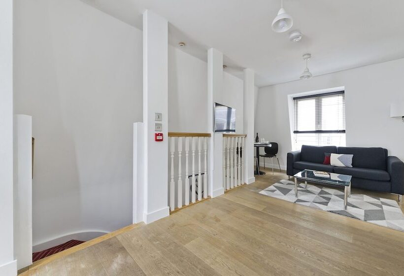 Crane Court By City2stay