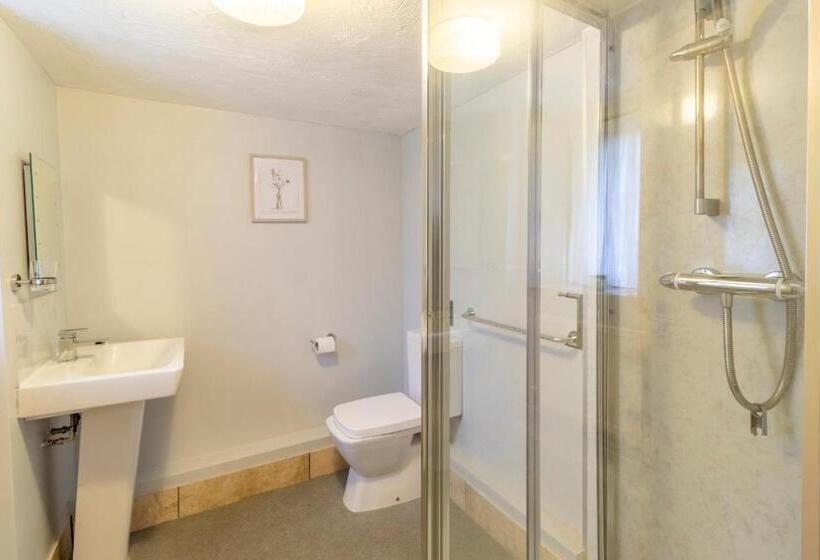 Elm Farm Country House