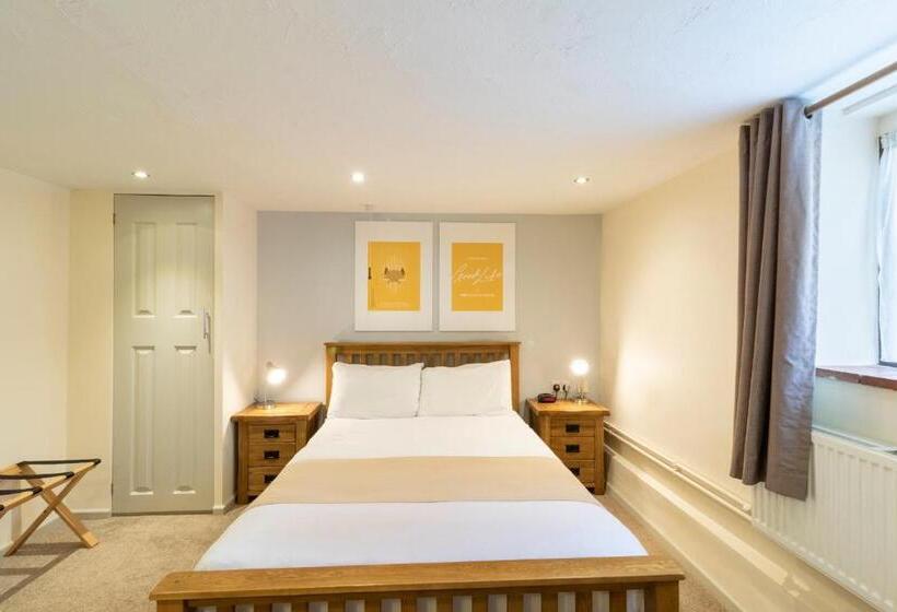 Elm Farm Country House