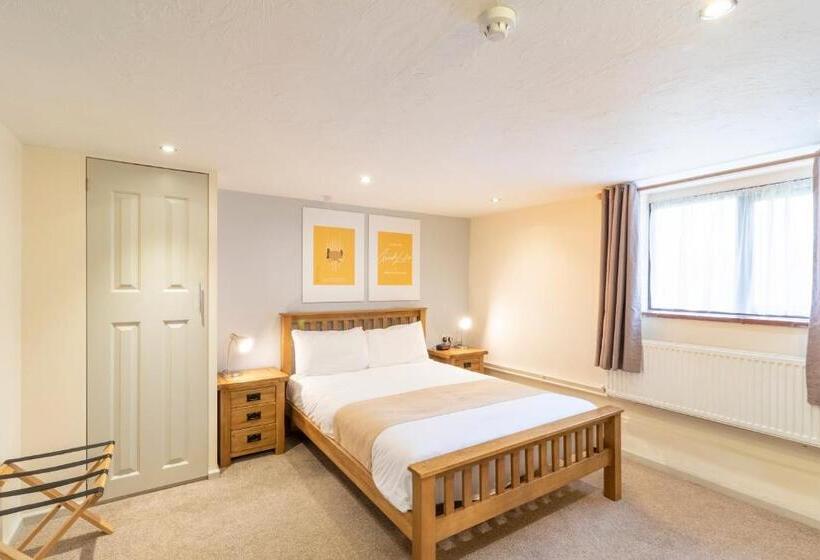 Elm Farm Country House