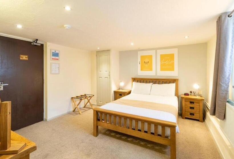 Elm Farm Country House