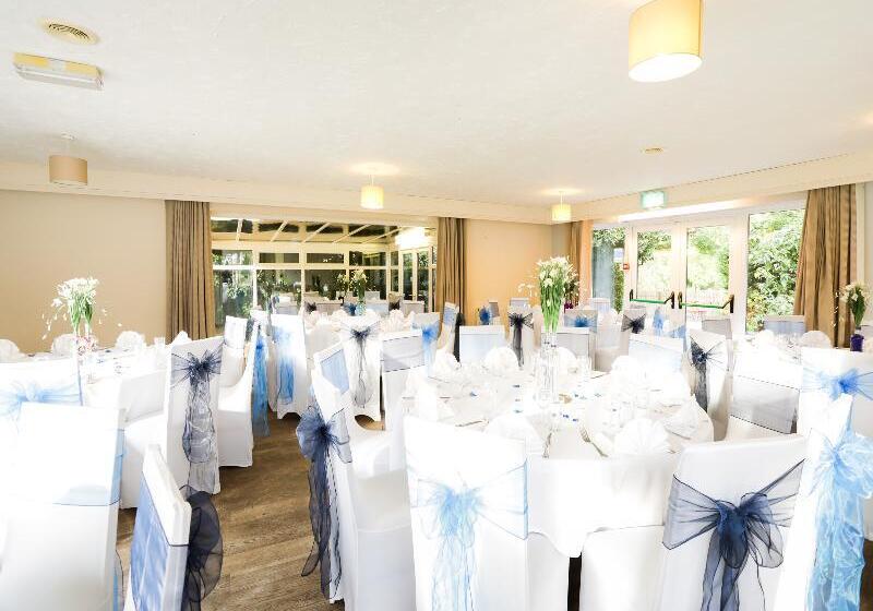 Elm Farm Country House