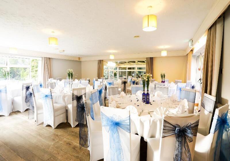 Elm Farm Country House