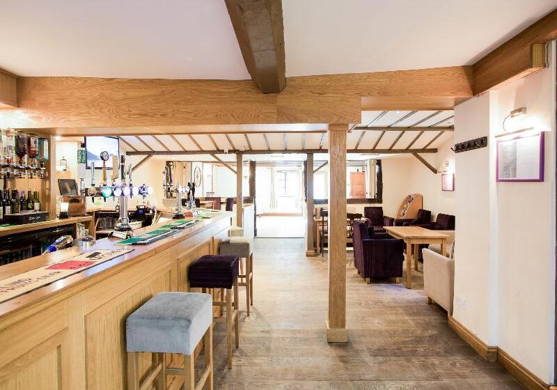 Elm Farm Country House