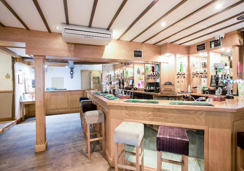 Elm Farm Country House