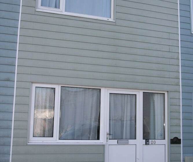 Freshwater Bay Holiday Cottages