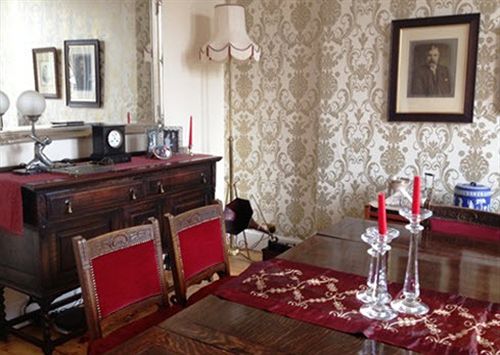 Glendevon Central Bed And Breakfast