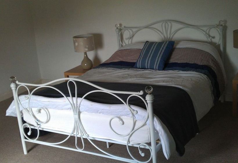 مبيت وإفطار Greyfox House