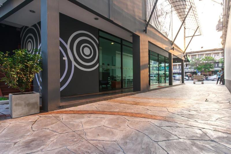 Baan Nilrath Hotel Sha Extra Plus