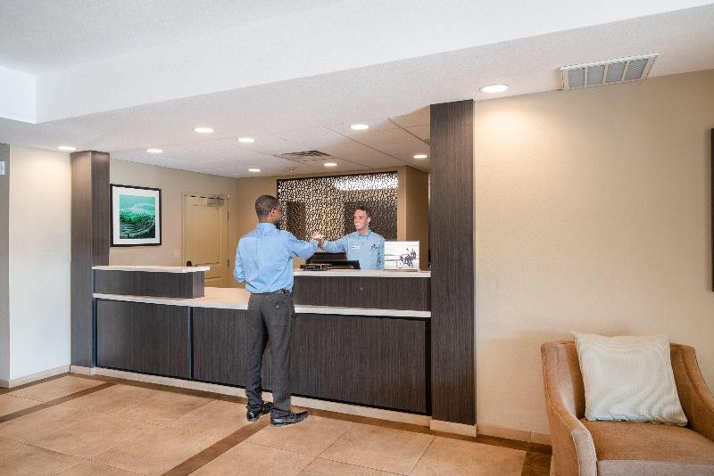 호텔 Candlewood Suites Auburn, An Ihg